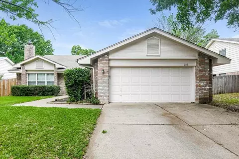 2119 Belmont Park Dr, Arlington, TX 76017