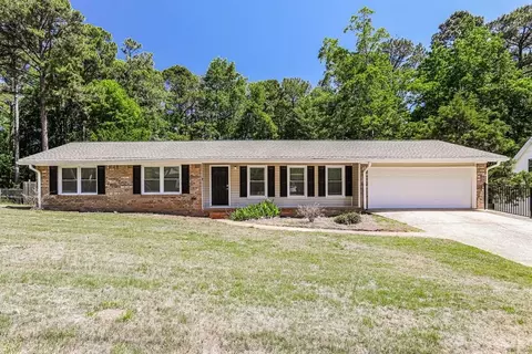 4839 W Lake Way, Douglasville, GA 30135