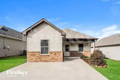 579 Kincaid Cv, Odenville, AL 35120