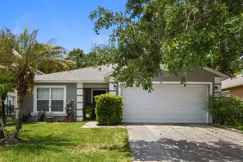 147 Bristol Forest Trl, Sanford, FL 32771