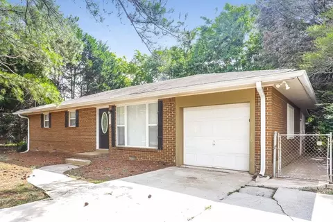 303 Mercer Dr, Jonesboro, GA 30236