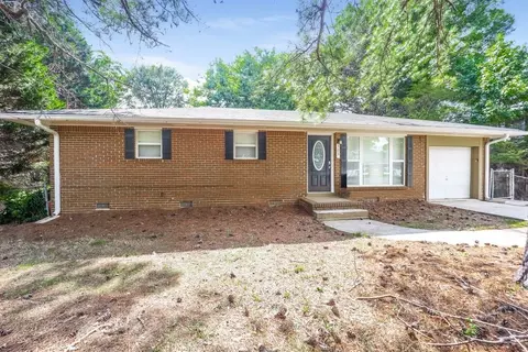 303 Mercer Dr, Jonesboro, GA 30236