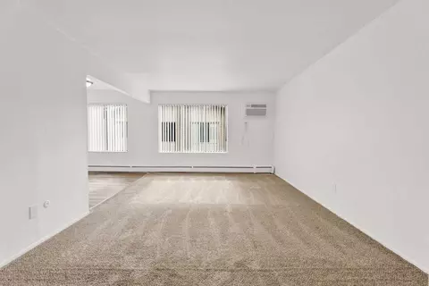 7080 Niagara St, Romulus, MI 48174 photo 6