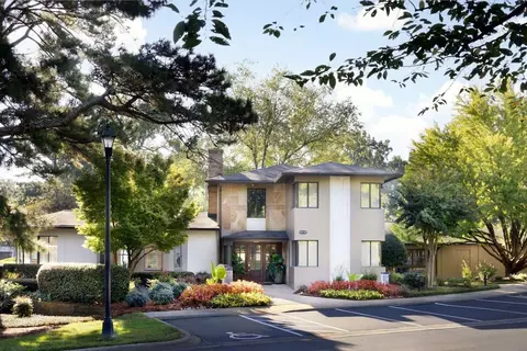 8738 Fairview Rd, Charlotte, NC 28226 photo 21