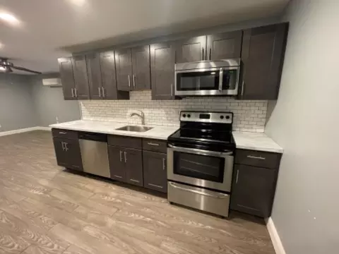 215 Washington Ln #5, Jenkintown, PA 19046