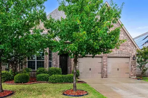 568 England St, Fate, TX 75189