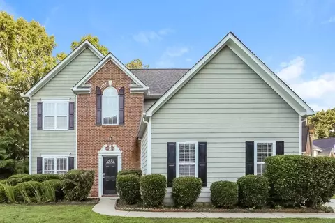 135 Greenland Dr, Mcdonough, GA 30253