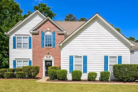 135 Greenland Dr, Mcdonough, GA 30253