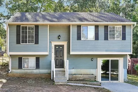 6818 Graves Mill Dr, Norcross, GA 30093
