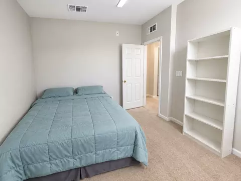 1780 S Main St, Milpitas, CA 95035
