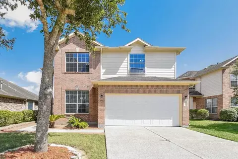 1060 Cabot Cv, Dickinson, TX 77539