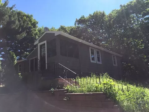 Undisclosed, Dedham, MA 02026