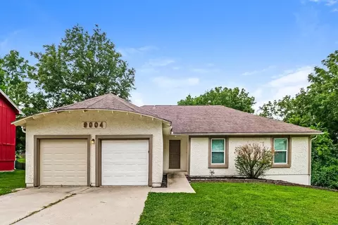 9004 Arlington Ct, Kansas City, MO 64138