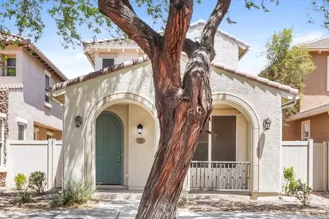 3886 S Winter Ln, Gilbert, AZ 85297