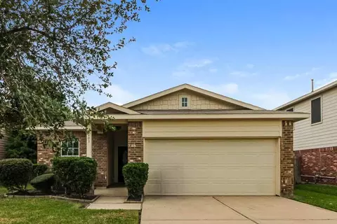 7003 Orchid St, Baytown, TX 77521