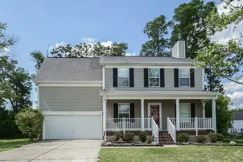 15734 Dehavilland Dr, Charlotte, NC 28278