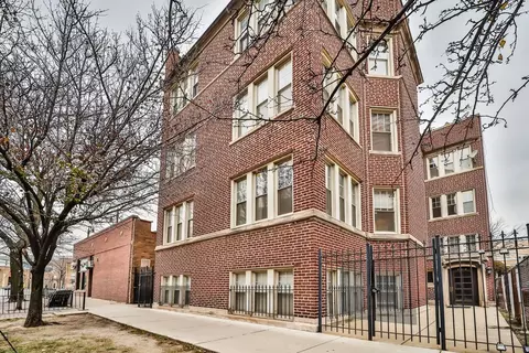 734 W Waveland Ave #1N, Chicago, IL 60613