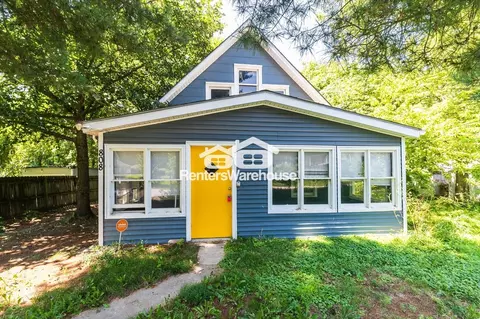 808 S Grand Ave, Independence, MO 64052