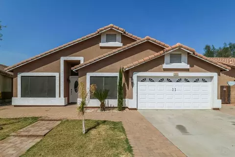 1616 S 82nd Dr, Phoenix, AZ 85043