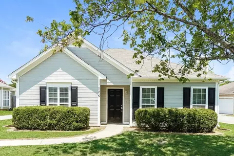 175 Cedar Bend Dr, Helena, AL 35080