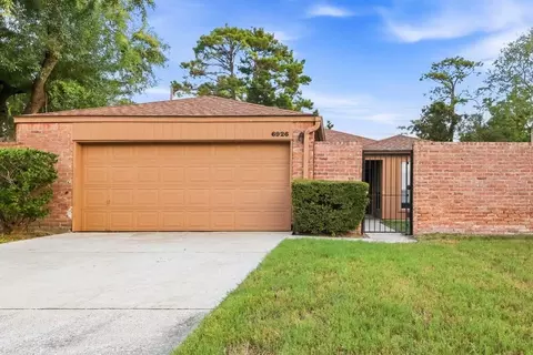 6926 Bullinger Dr, Spring, TX 77379