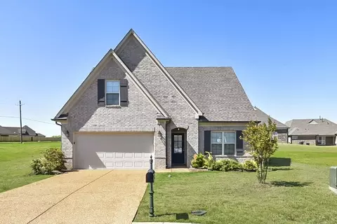 3596 Sabra Ln, Southaven, MS 38672