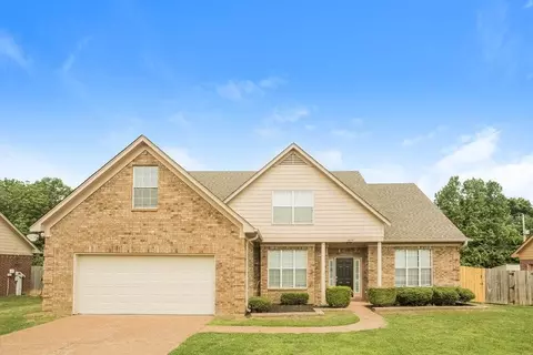 6856 Cades Brook Dr, Millington, TN 38053