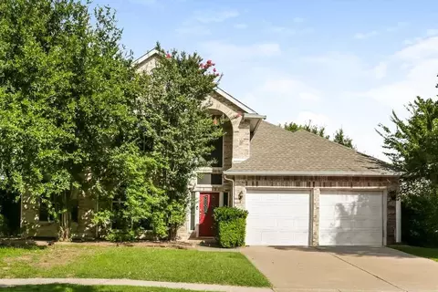 7664 Arcadia Trl, Fort Worth, TX 76137