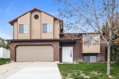 149 Nw, Clearfield, UT 84015