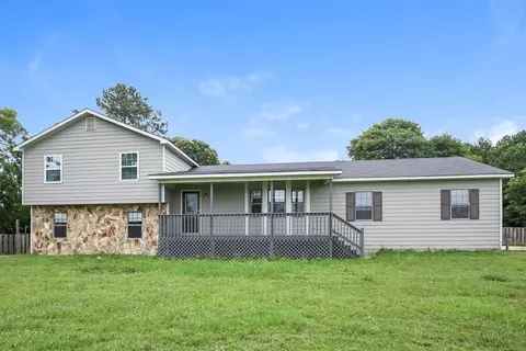 2768 Bold Springs Rd, Dacula, GA 30019