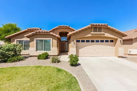 8328 S 48th Dr, Phoenix, AZ 85339