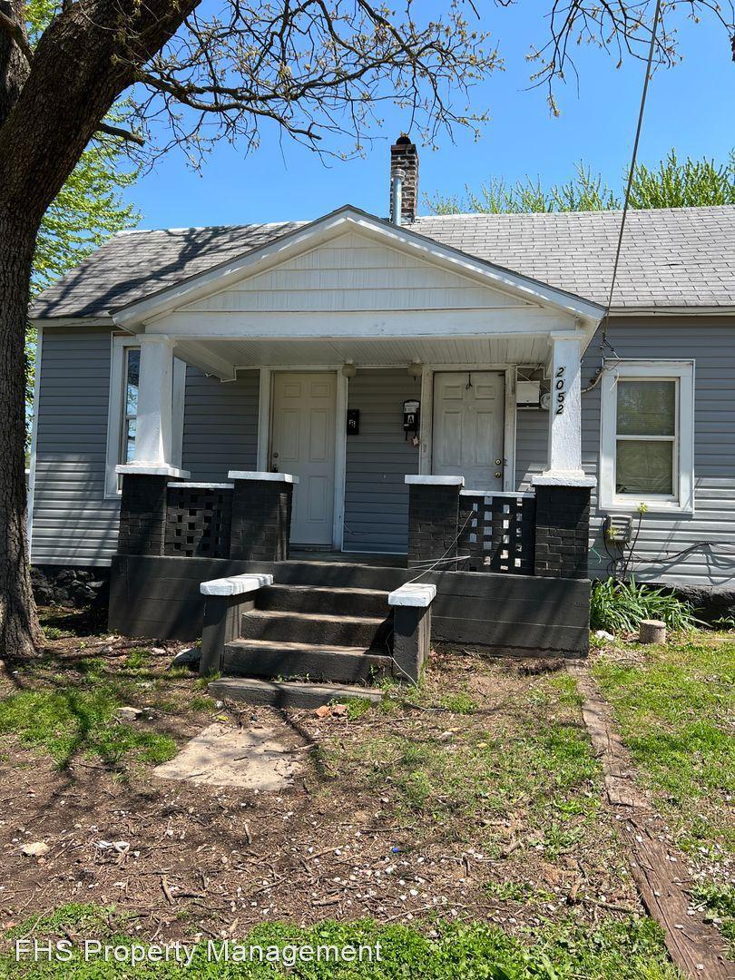 2052 N Taylor Ave b, Springfield, MO 65803 5 Photos MLS 49090761