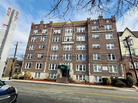 50 Anderson St #E8, Hackensack, NJ 07601 photo 16