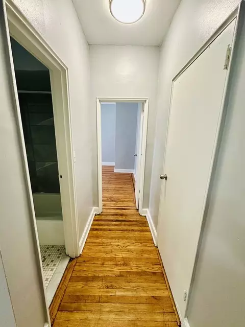50 Anderson St #E8, Hackensack, NJ 07601 photo 5