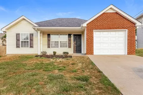 3025 Ace Wintermeyer Dr, La Vergne, TN 37086
