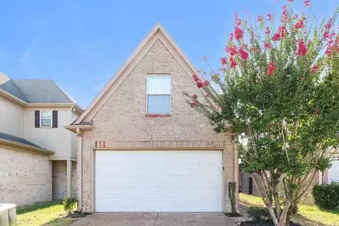1033 Cordova Ridge Pl, Cordova, TN 38018