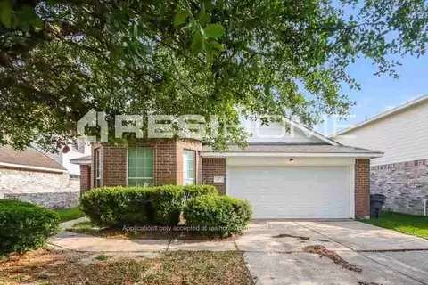 815 Richcrest Dr, Houston, TX 77060