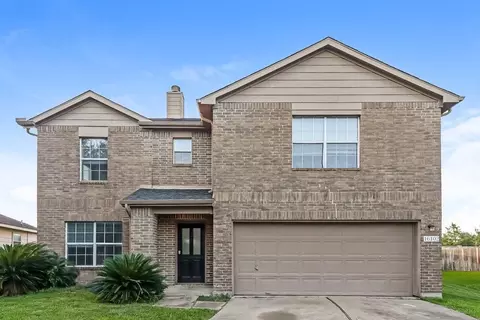 16102 Dawn Marie Ln, Sugar Land, TX 77498