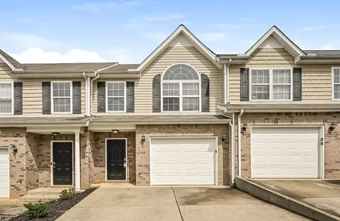 104 David Bolin Dr, La Vergne, TN 37086