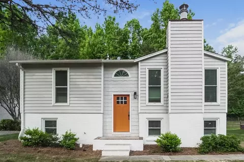 8338 Gera Emma Dr, Charlotte, NC 28215