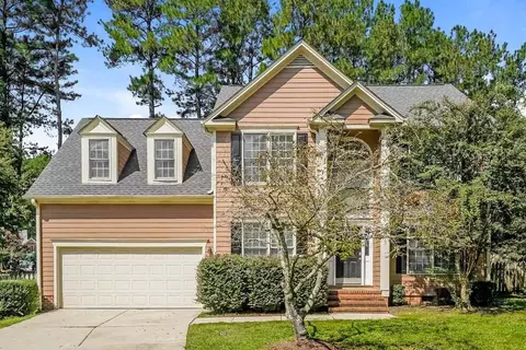 8817 Whitby Ct, Raleigh, NC 27615