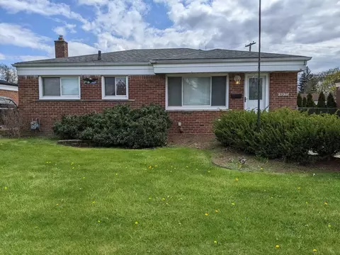 33381 Florence St, Garden City, MI 48135
