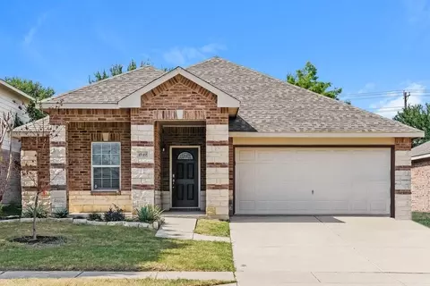 4549 Lacebark Ln, Fort Worth, TX 76244