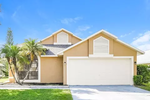 5514 Deepdale Dr, Williamsburg, FL 32821