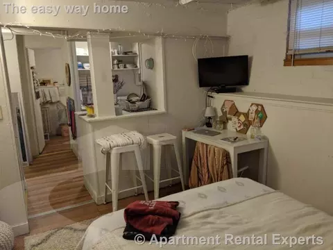 99 Hancock St #B2, Cambridge, MA 02139