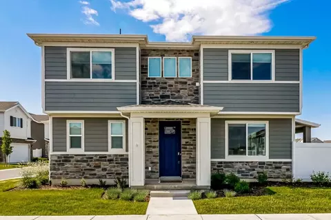 1611 W Parkview Dr, Syracuse, UT 84075