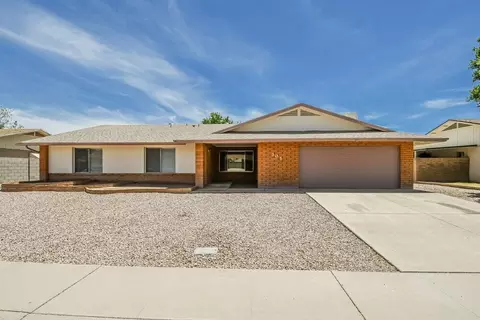 301 E Keogh Dr, Phoenix, AZ 85022