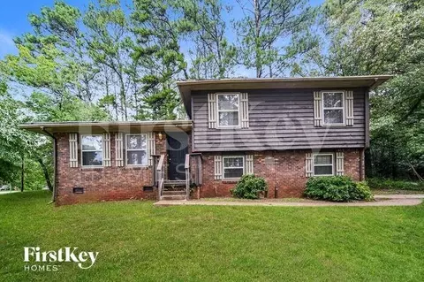 1059 Scott Rd, Riverdale, GA 30296