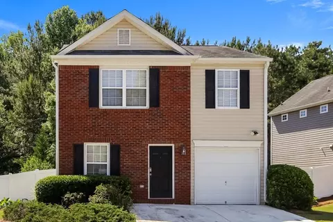 136 Oak Grove Pl, Acworth, GA 30102