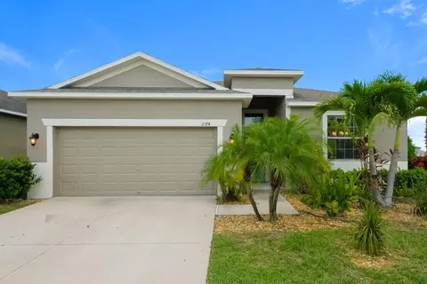 2374 Dovesong Trace Dr, Ruskin, FL 33570